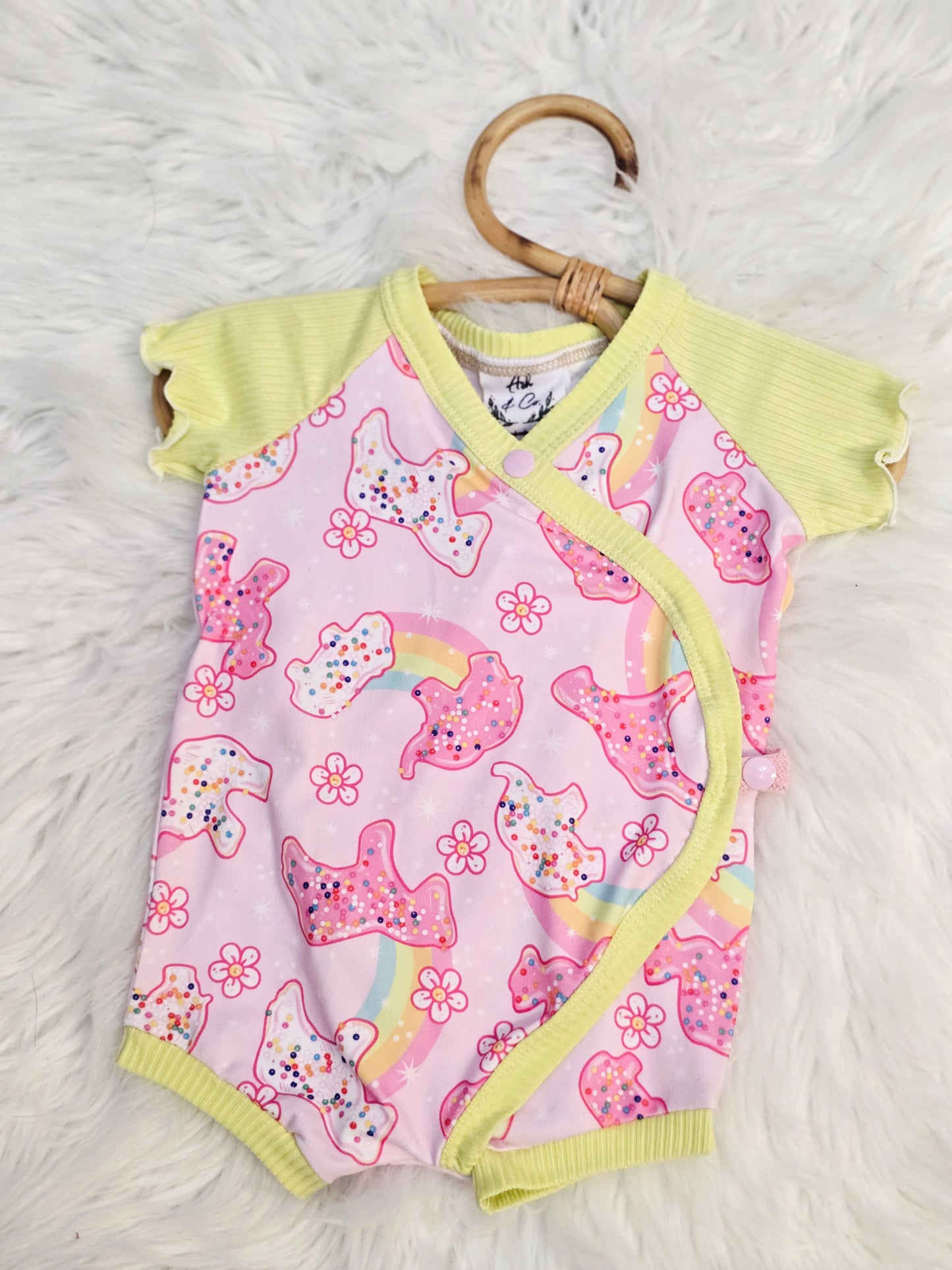Kimono style shortie romper 0/3m