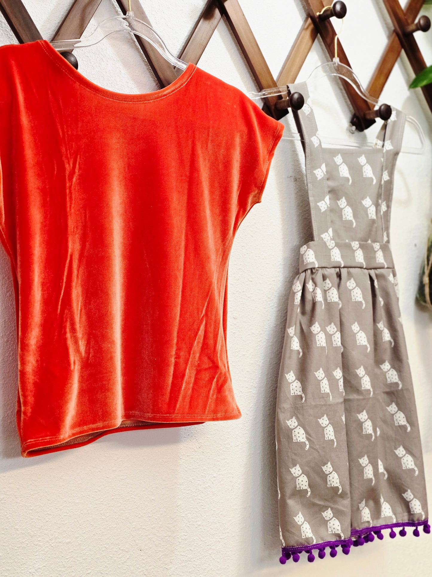 Size 7/8 pinafore set