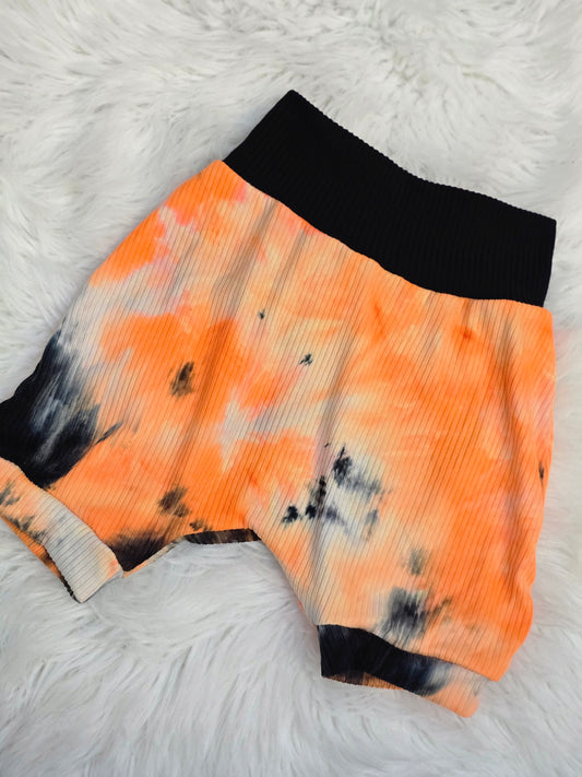 2t harem shorts